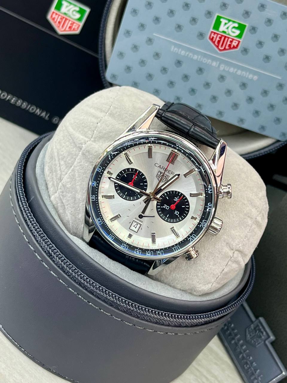 TAG HEUER CARRERA CORREA DE CUERO